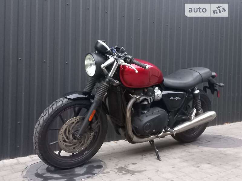 Мотоцикл Классик Triumph Street Twin