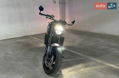 Triumph Trident  2023