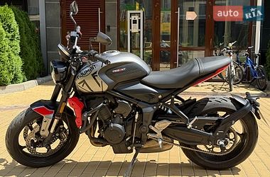 Triumph Trident  2023