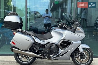 Мотоцикл Спорт-туризм Triumph Trophy 2013 в Рівному