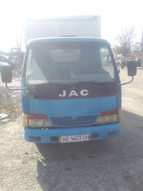 Грузовой фургон JAC