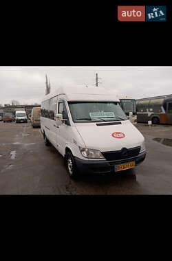 Характеристики Mercedes-Benz Sprinter Туристичний / Міжміський автобус