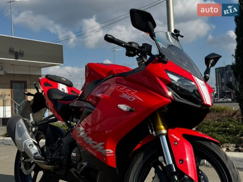 TVS Apache RR310