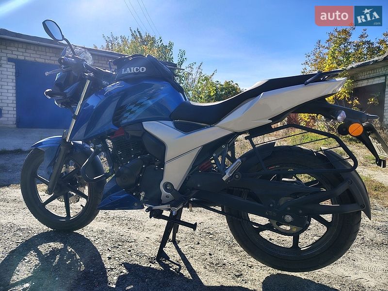 Мото TVS Apache RTR 160