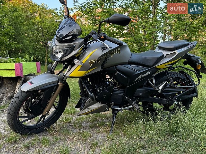 TVS Apache RTR 200