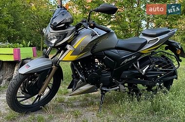 TVS Apache RTR 200 2020