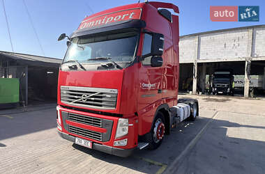 Ціни Volvo Тягач в Тячеві