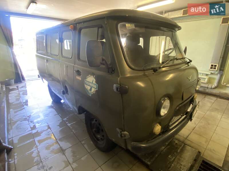 Мінівен УАЗ 2206 пасс.