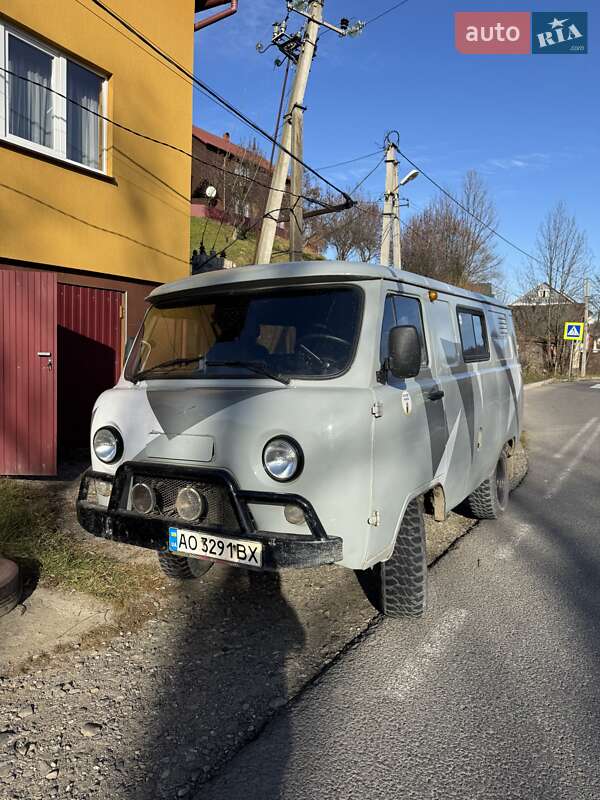 Позашляховик / Кросовер УАЗ 2206 пасс.