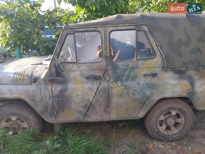 УАЗ 31512 1990