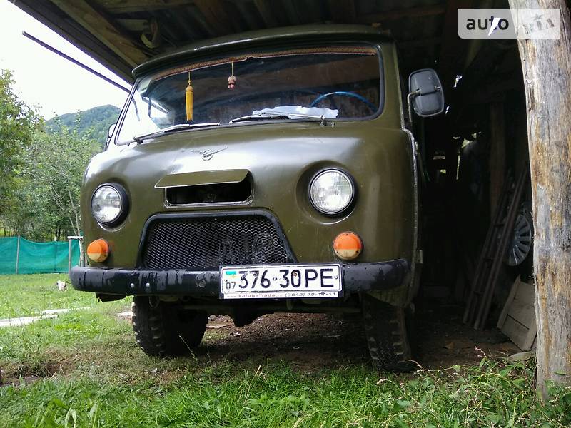 УАЗ 452 Д 1986 года