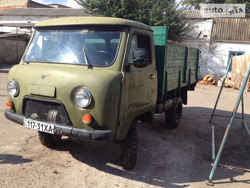 УАЗ 452 Д 1982 года