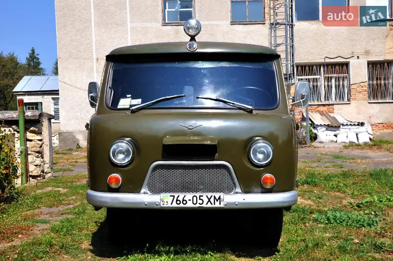УАЗ 452