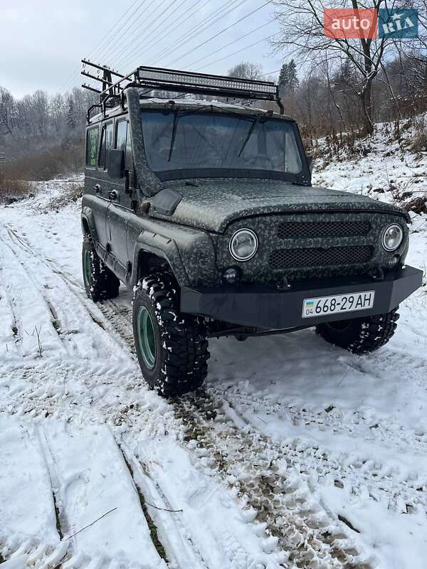 Легковые УАЗ 469