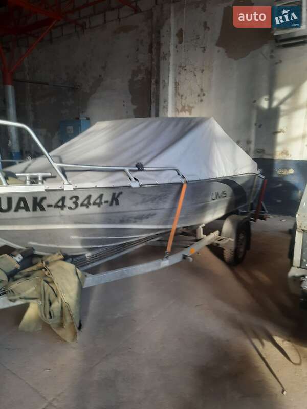 UMS 480