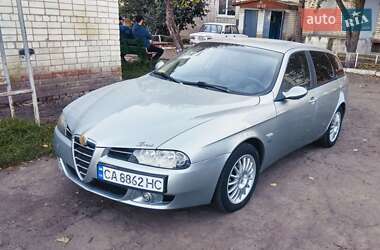 Характеристики Alfa Romeo 156 Універсал