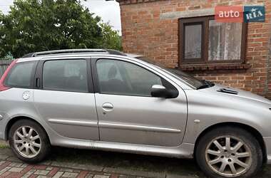 Характеристики Peugeot 206 Универсал