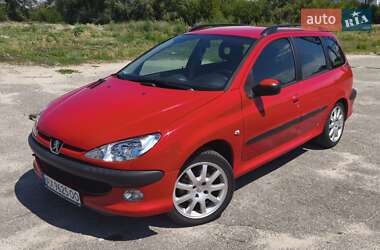 Характеристики Peugeot 206 Універсал
