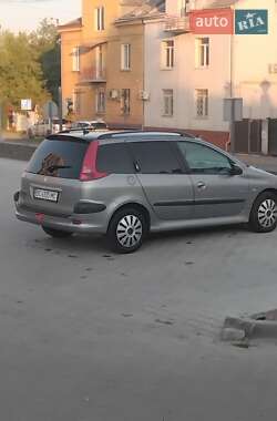 Характеристики Peugeot 206 Универсал