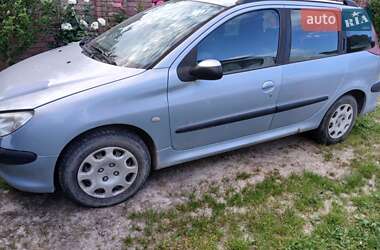 Характеристики Peugeot 206 Універсал