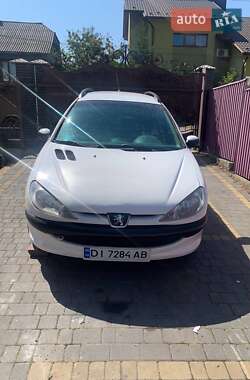 Характеристики Peugeot 206 Універсал