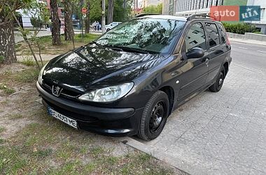 Характеристики Peugeot 206 Универсал