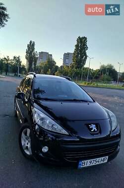 Характеристики Peugeot 207 Універсал