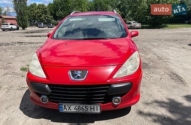 Характеристики Peugeot 307 Универсал