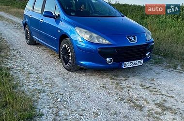 Характеристики Peugeot 307 Універсал