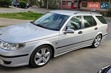 Характеристики Saab 9-5 Універсал
