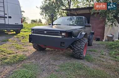 Характеристики Nissan Bluebird Універсал