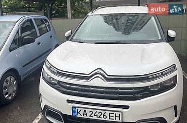 Характеристики Citroen C5 Універсал