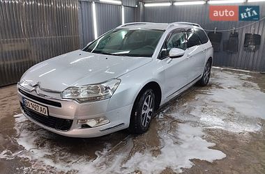 Характеристики Citroen C5 Універсал