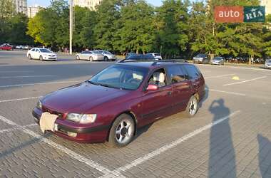 Характеристики Toyota Carina E Универсал