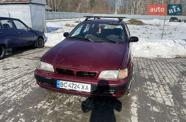 Характеристики Toyota Carina E Універсал