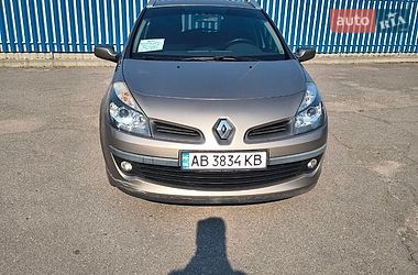 Характеристики Renault Clio Універсал
