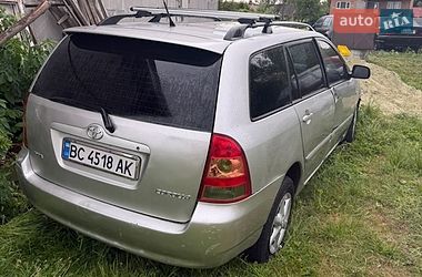 Характеристики Toyota Corolla Универсал
