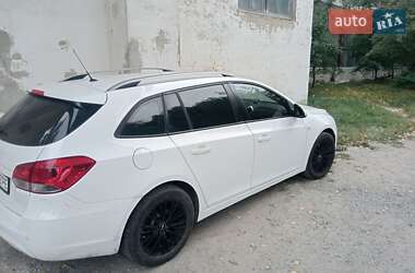 Характеристики Chevrolet Cruze Універсал