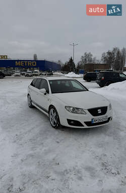 Характеристики SEAT Exeo Универсал
