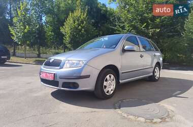 Характеристики Skoda Fabia Универсал