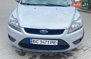 Характеристики Ford Focus Универсал