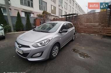 Характеристики Hyundai i30 Универсал