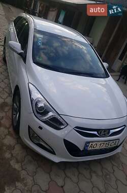 Характеристики Hyundai i40 Универсал