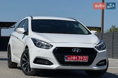 Характеристики Hyundai i40 Универсал