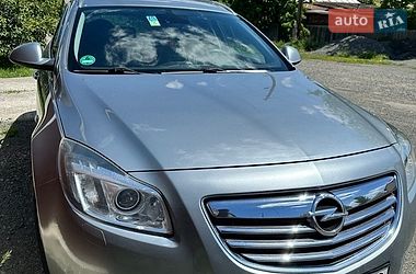 Характеристики Opel Insignia Універсал