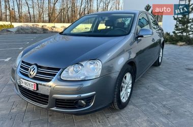 Характеристики Volkswagen Jetta Универсал