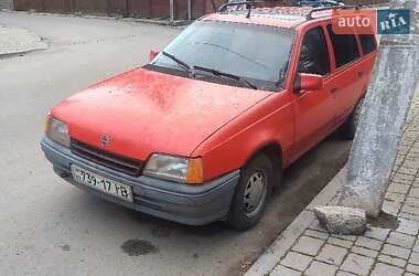 Характеристики Opel Kadett Універсал