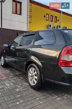 Характеристики Chevrolet Lacetti Універсал