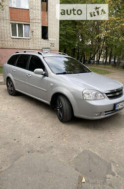 Характеристики Chevrolet Lacetti Универсал