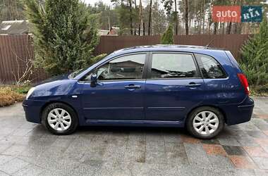 Характеристики Suzuki Liana Універсал